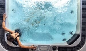 Domek w Beskidach z prywatnym jacuzzi na tarasie